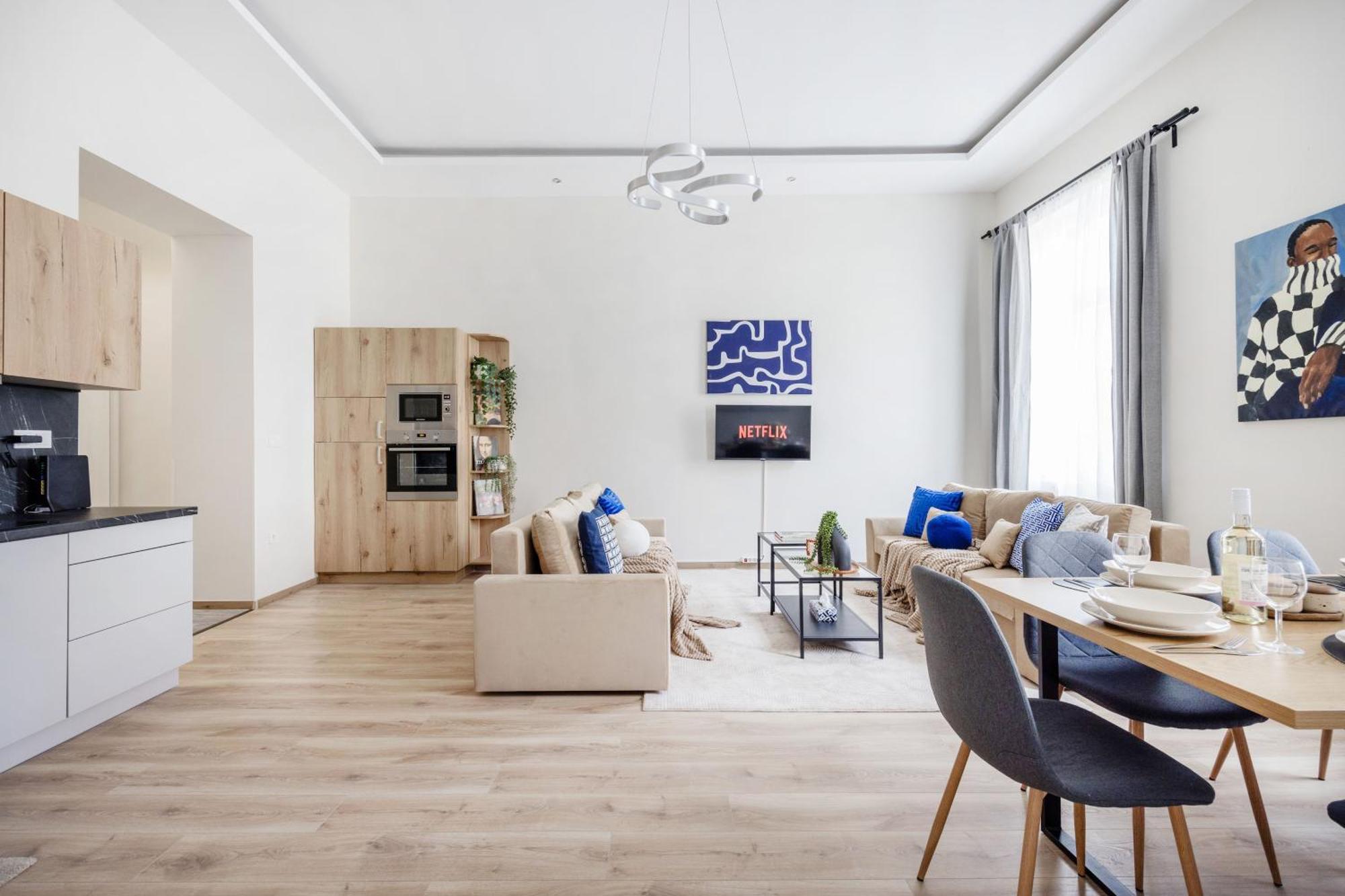 Central Budapest Oasis - Modern Charm, Timeless Comfort Zewnętrze zdjęcie